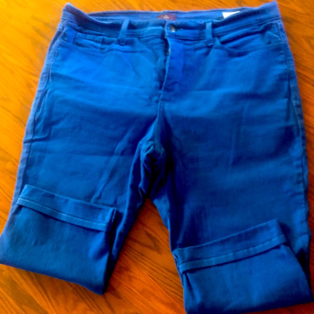 NYDJ Cropped jeans size 18